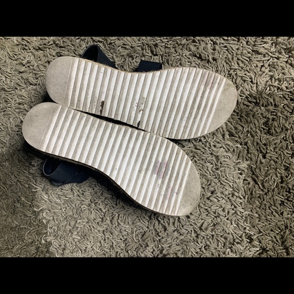 Steve Madden Sandals - Picture 4 of 11